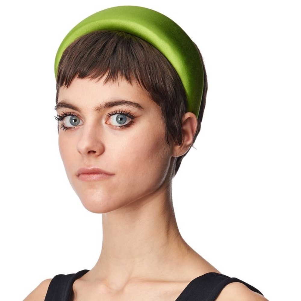 🍏 Authentic Prada Satin Padded Headband 🍏